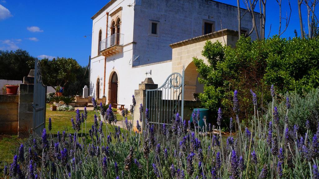 Gasthaus Antica Masseria Carparelli Ostuni Exterior foto